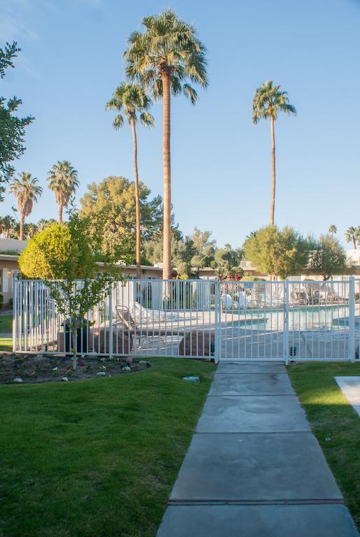 Tuscany Manor Palm Springs Exterior photo