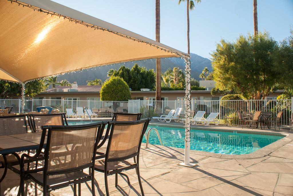 Tuscany Manor Palm Springs Exterior photo